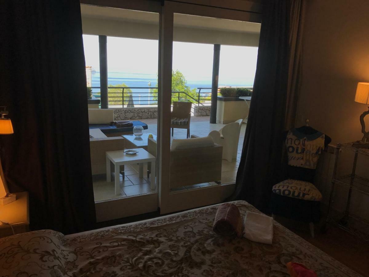 Taormina Chic Apartment エクステリア 写真